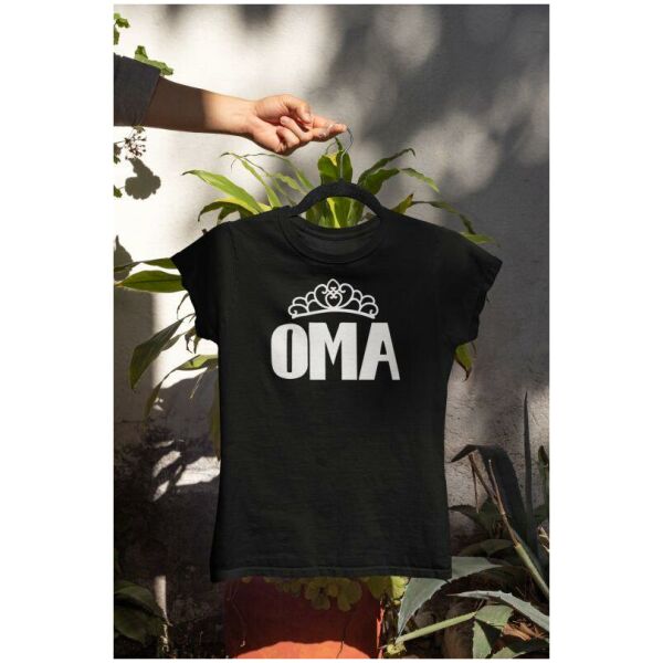 T-shirt zwart Oma met kroon