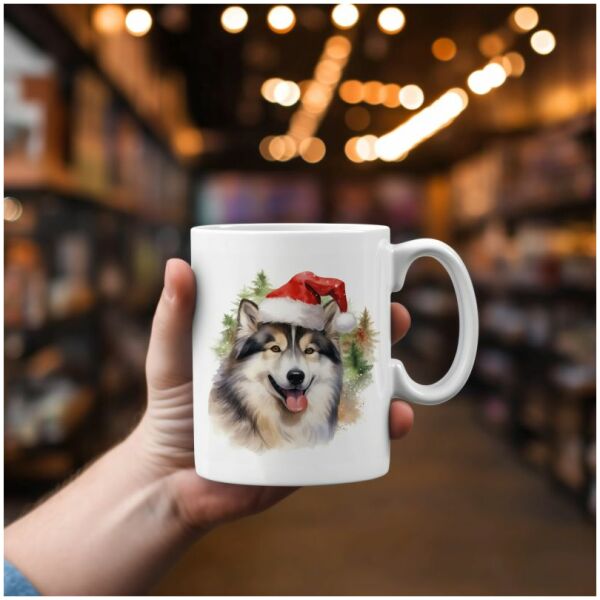 magicdatnl2023_Alaskan_Malamute__Wear_Santa_Claus_Dress_backgro_0d681ad1-3a76-4a76-8e11-66fb22d74613-Smart Object-8-mok 1