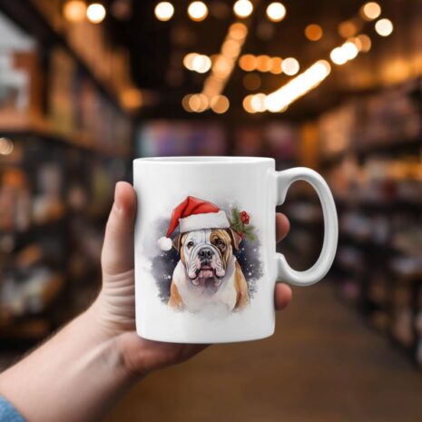 magicdatnl2023_American_Bulldog__Wear_Santa_Claus_Dress_backgro_2e0b2538-78dc-4234-b33a-75087b69b430-Smart Object-14-mok 1