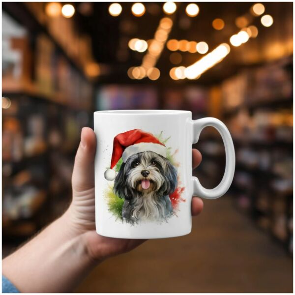 magicdatnl2023_Havanese_Dog__Wear_Santa_Claus_Dress_background__0fc63388-e4e4-492e-850a-bdfaaeeeff75-Smart Object-181-mok 1