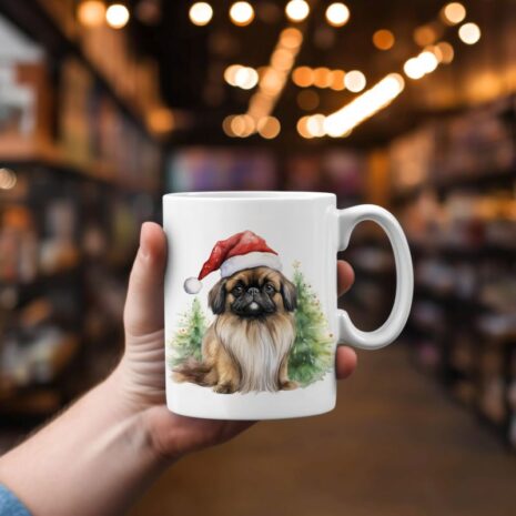 magicdatnl2023_Pekingese__Wear_Santa_Claus_Dress_background_Chr_f83590cc-21d2-473b-8e14-7a24e9c03cc0-Smart Object-254-mok 1